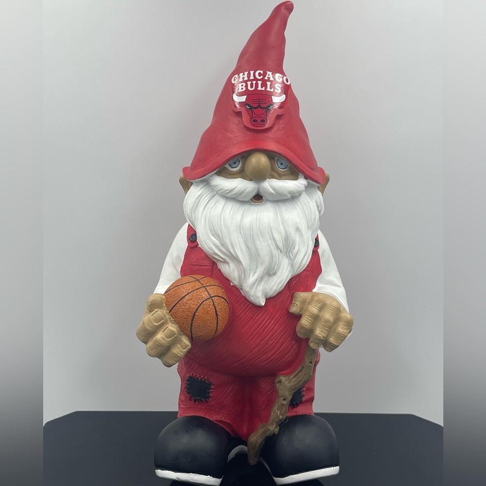 FOCO NBA Chicago Bulls Basketball Team Resin Hand Painted Garden Gnome